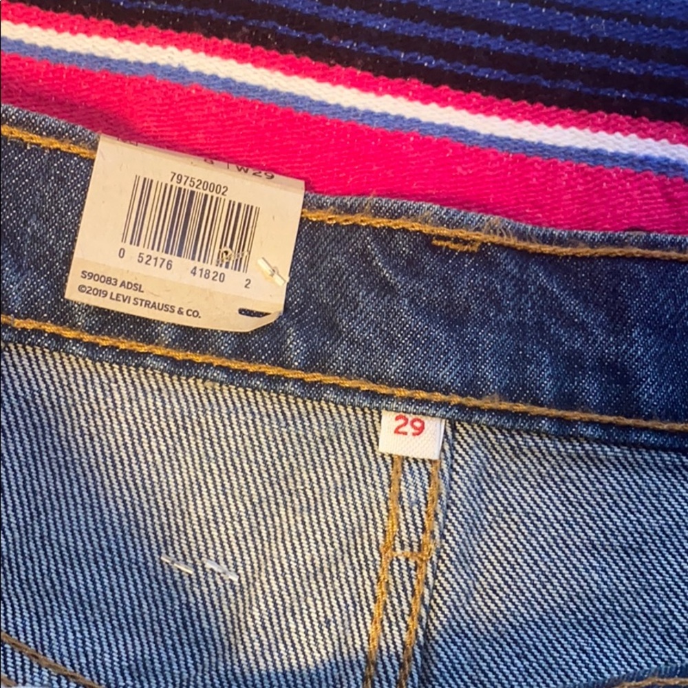 🎨 Mexican Painted Levi’s Jean Skirt Sz 8 29 NWT - Picture 10 of 15